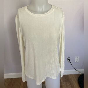 Long sleeve sweater 🤍